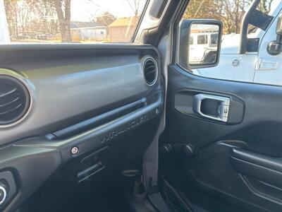 2018 Jeep Wrangler Sport   - Photo 21 - Topeka, KS 66608