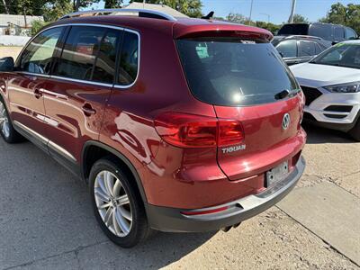 2012 Volkswagen Tiguan SE   - Photo 7 - Topeka, KS 66608