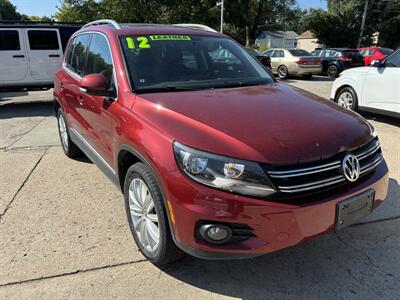 2012 Volkswagen Tiguan SE   - Photo 4 - Topeka, KS 66608