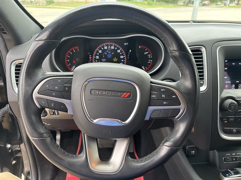 2019 Dodge Durango SXT - Photo 16 - Topeka, KS 66608