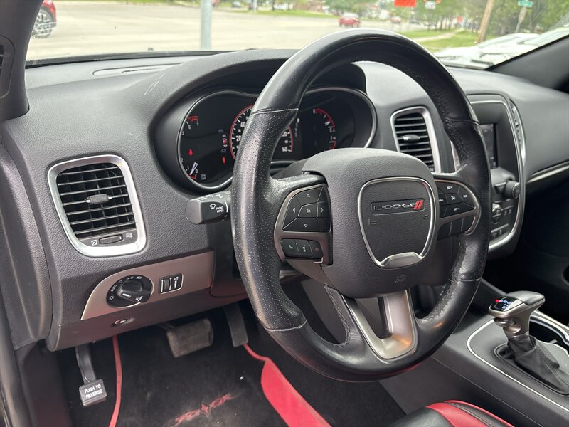 2019 Dodge Durango SXT - Photo 14 - Topeka, KS 66608