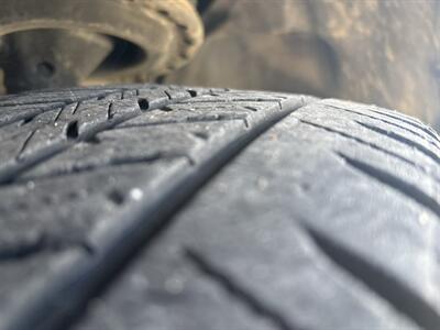 2015 Toyota Camry LE   - Photo 8 - Topeka, KS 66608