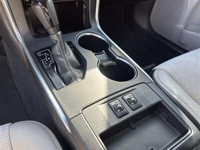 2015 Toyota Camry LE   - Photo 17 - Topeka, KS 66608