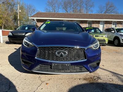 2019 INFINITI QX30 Pure  