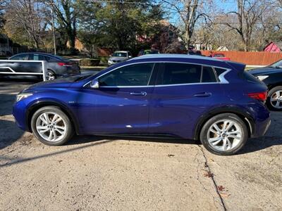 2019 INFINITI QX30 Pure   - Photo 8 - Topeka, KS 66608