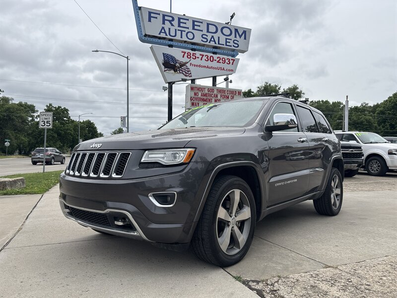 2015 Jeep Grand Cherokee Overland 4WD's photo