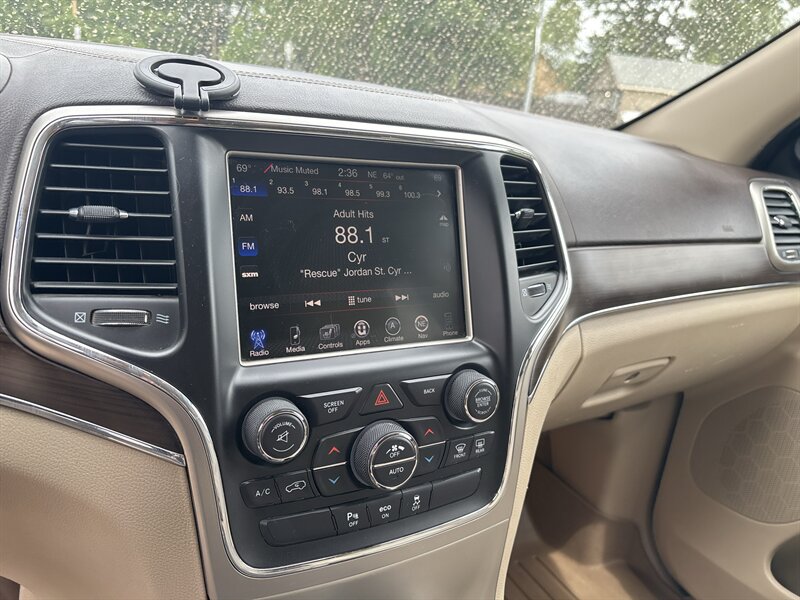 2015 Jeep Grand Cherokee Overland - Photo 15 - Topeka, KS 66608