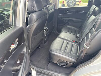 2017 Kia Sorento L - Photo 32 - Topeka, KS 66608