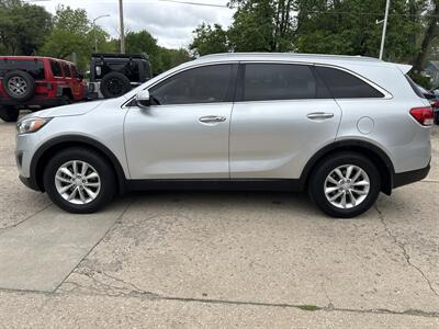 2017 Kia Sorento L - Photo 6 - Topeka, KS 66608