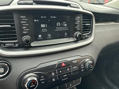 2017 Kia Sorento L - Photo 23 - Topeka, KS 66608