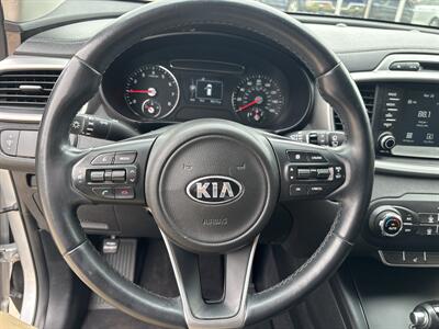 2017 Kia Sorento L - Photo 18 - Topeka, KS 66608