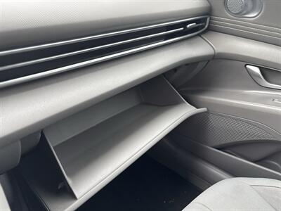 2022 Hyundai ELANTRA SEL   - Photo 19 - Topeka, KS 66608