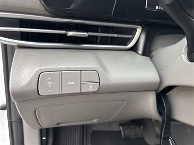 2022 Hyundai ELANTRA SEL   - Photo 13 - Topeka, KS 66608