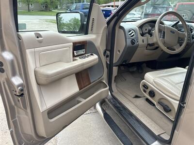 2004 Ford F-150 Lariat   - Photo 9 - Topeka, KS 66608