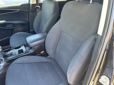 2017 Kia Sorento L - Photo 12 - Topeka, KS 66608