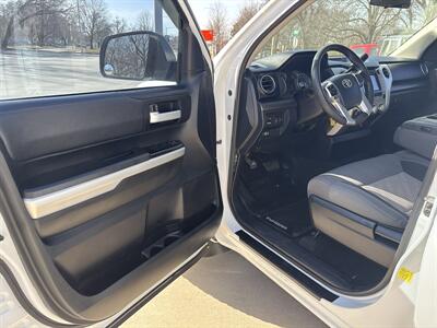 2017 Toyota Tundra SR   - Photo 11 - Topeka, KS 66608
