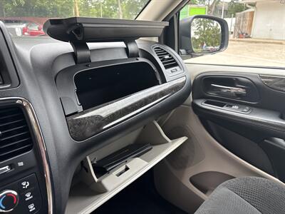 2016 Dodge Grand Caravan SXT   - Photo 24 - Topeka, KS 66608