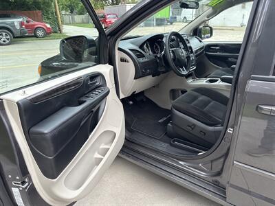 2016 Dodge Grand Caravan SXT   - Photo 13 - Topeka, KS 66608
