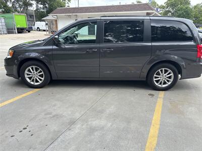 2016 Dodge Grand Caravan SXT   - Photo 7 - Topeka, KS 66608