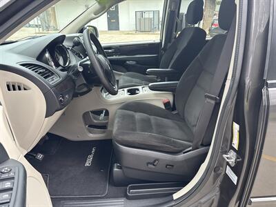 2016 Dodge Grand Caravan SXT   - Photo 15 - Topeka, KS 66608