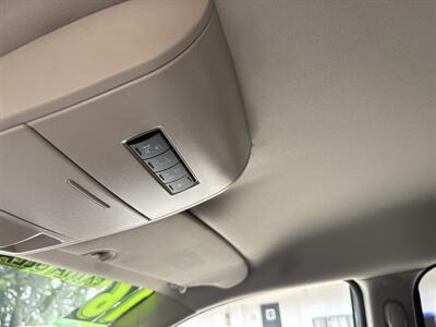 2016 Dodge Grand Caravan SXT   - Photo 25 - Topeka, KS 66608