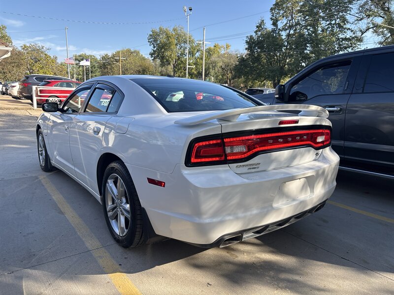 2013 Dodge Charger R/T   - Photo 3 - Topeka, KS 66608