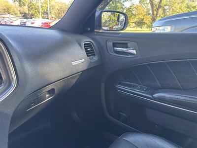 2013 Dodge Charger R/T - Photo 18 - Topeka, KS 66608