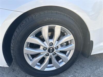 2015 Kia Optima LX   - Photo 7 - Topeka, KS 66608