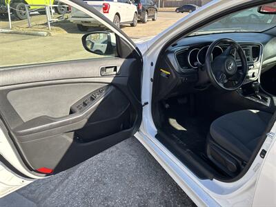2015 Kia Optima LX   - Photo 10 - Topeka, KS 66608