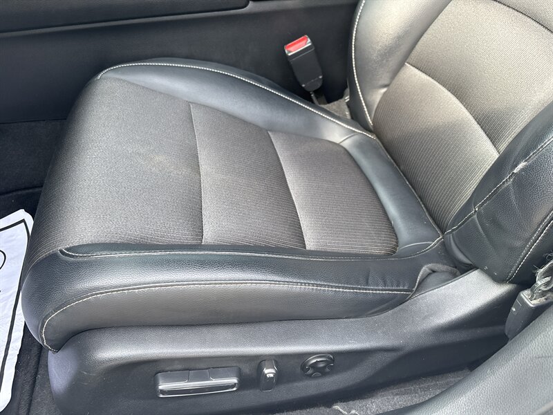 2018 Honda Accord Sport   - Photo 9 - Topeka, KS 66608