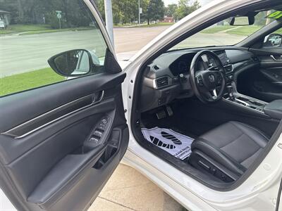 2018 Honda Accord Sport - Photo 7 - Topeka, KS 66608