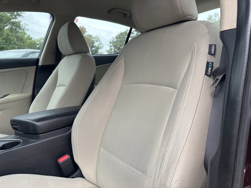 2015 Kia Optima LX   - Photo 13 - Topeka, KS 66608