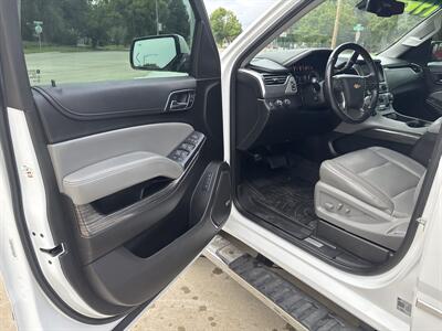 2019 Chevrolet Tahoe LT   - Photo 13 - Topeka, KS 66608