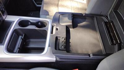 2015 RAM 1500 Big Horn   - Photo 25 - Topeka, KS 66608