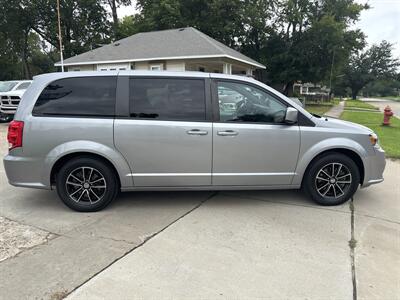 2019 Dodge Grand Caravan GT - Photo 5 - Topeka, KS 66608