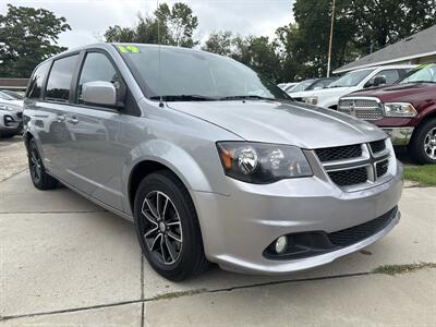2019 Dodge Grand Caravan GT - Photo 6 - Topeka, KS 66608