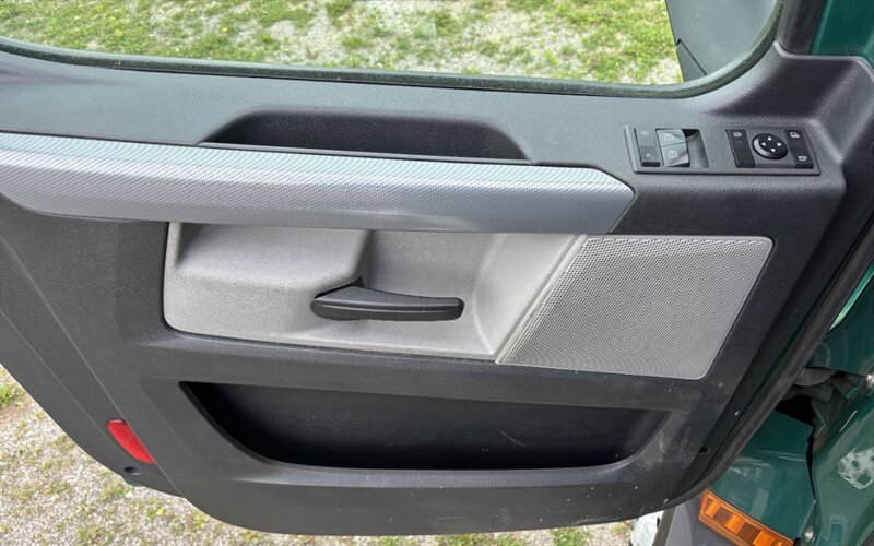 2022 Freightliner New Cascadia 116   - Photo 10 - Grand Rapids, OH 43522