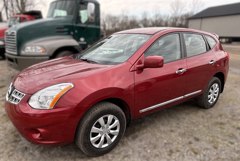 2012 Nissan Rogue S  