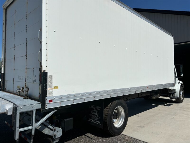 2020 Freightliner M2 Box Truck  106 Medium Duty Series - Photo 14 - Grand Rapids, OH 43522
