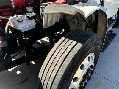 2020 Freightliner M2 Box Truck  106 Medium Duty Series - Photo 6 - Grand Rapids, OH 43522