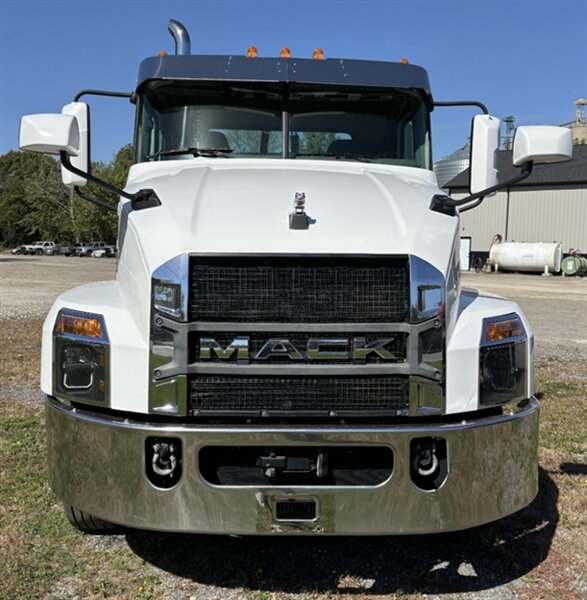 2020 Mack Anthem 64T - Photo 6 - Grand Rapids, OH 43522
