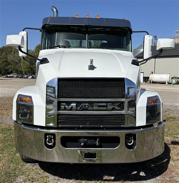 2020 Mack Anthem AN64T - Photo 6 - Grand Rapids, OH 43522