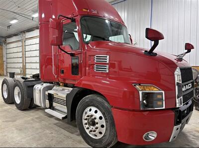 2020 Mack AN64T   - Photo 2 - Grand Rapids, OH 43522