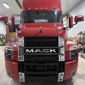 2020 Mack AN64T   - Photo 4 - Grand Rapids, OH 43522