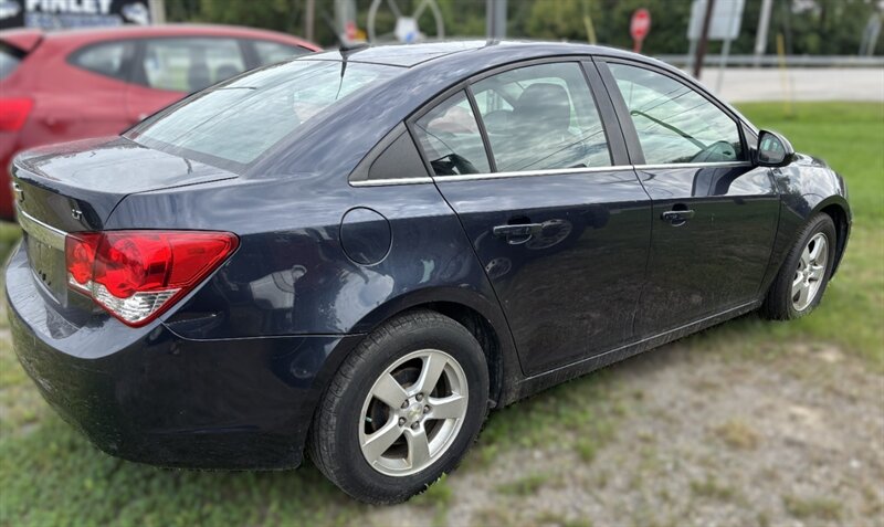 2014 Chevrolet Cruze 1LT Auto - Photo 3 - Grand Rapids, OH 43522