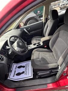 2012 Nissan Rogue S   - Photo 6 - Grand Rapids, OH 43522