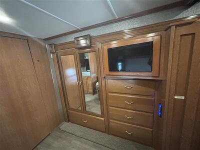 2018 Fleetwood Bounder - Photo 18 - Grand Rapids, OH 43522