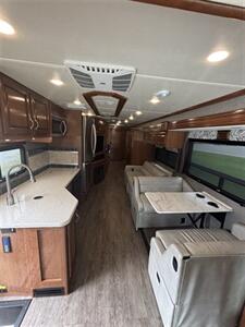 2018 Fleetwood Bounder - Photo 27 - Grand Rapids, OH 43522