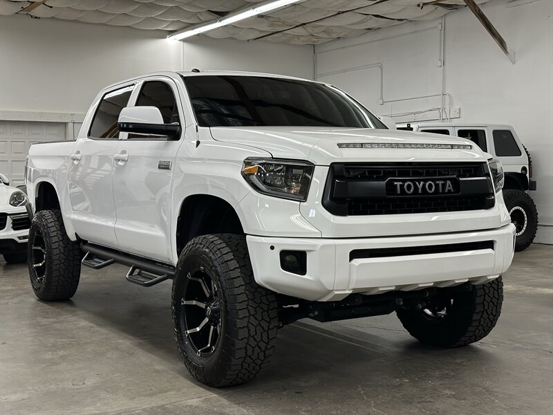 2017 Toyota Tundra Platinum   - Photo 1 - Portland, OR 97220