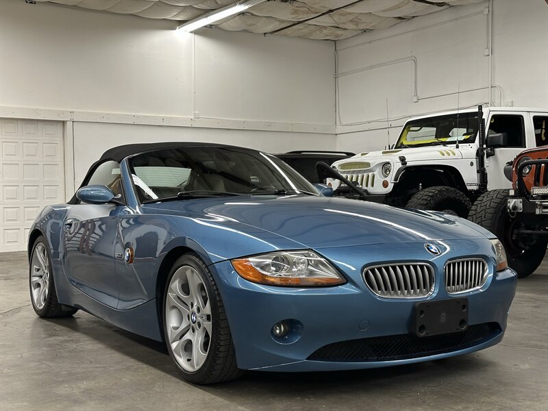2003 BMW Z4 3.0i   - Photo 1 - Portland, OR 97220